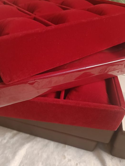 Продам Поддон для ювелирных украшений.