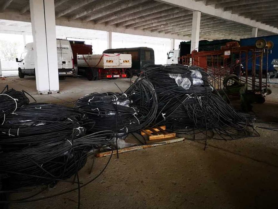 Продавам Многосезонен маркуч за капково 10 ст за метър