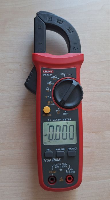 Clampmetru UNI-T