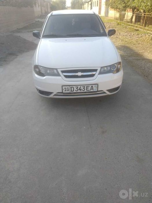 Nexia 2 sotiladi tozza mashina