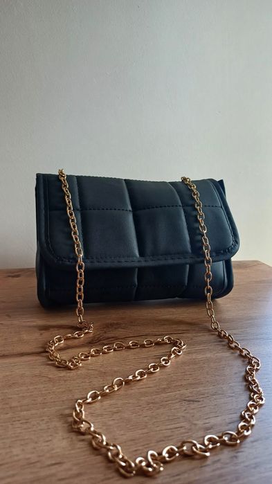 ЧИСТО НОВО - Дамски чанти