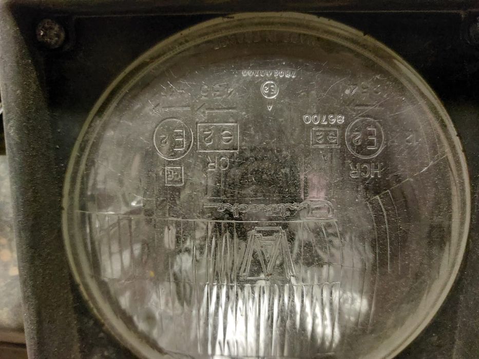 Продам фары на спец технику