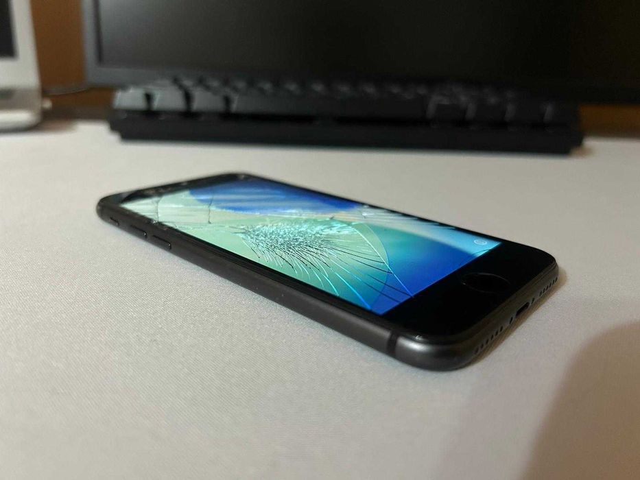 iPhone SE 2020, 64GB, Ecran spart