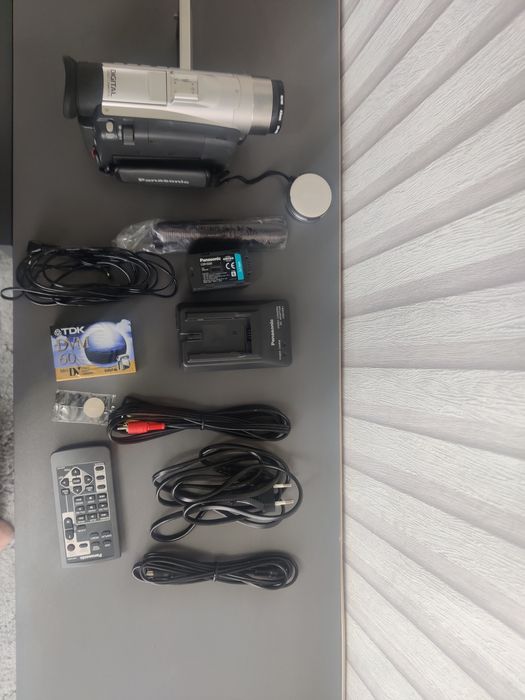 Продам видеокамеру.