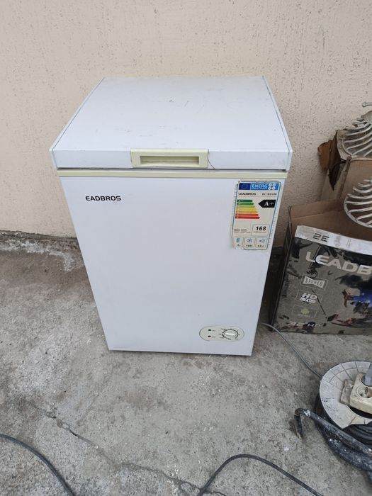 Продается морозильник 40000