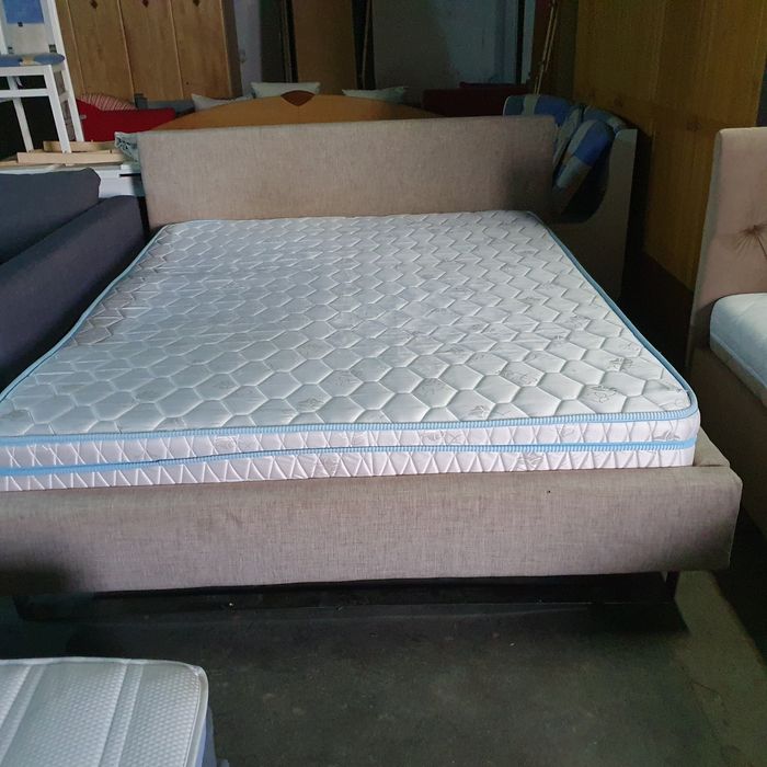 Pat dormitor tapițat 1,6om/2m+ saltea OFERTĂ