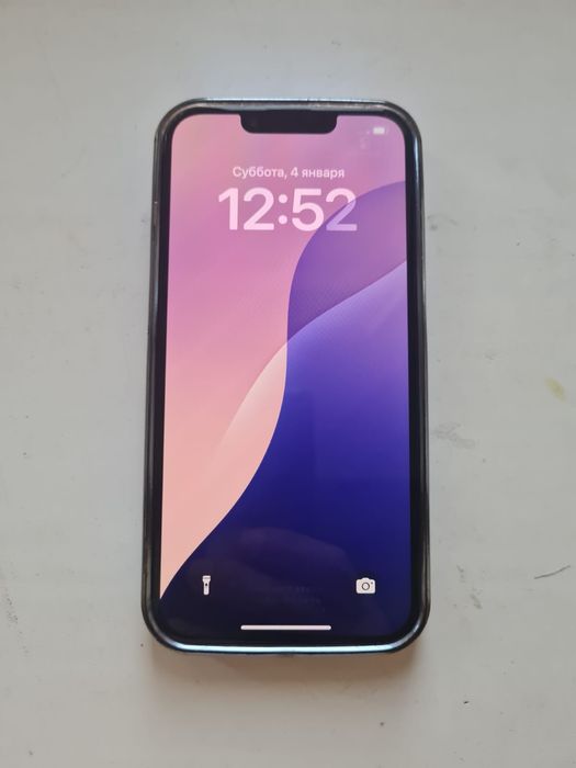 Продам Iphone 14