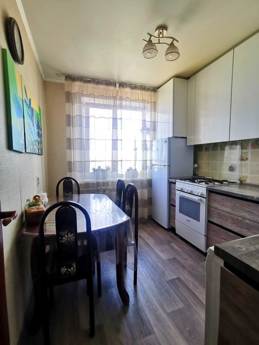 Продам 3 комн. новой планировки