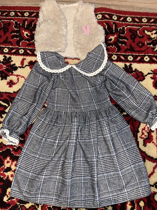 Продаются платья для девочки