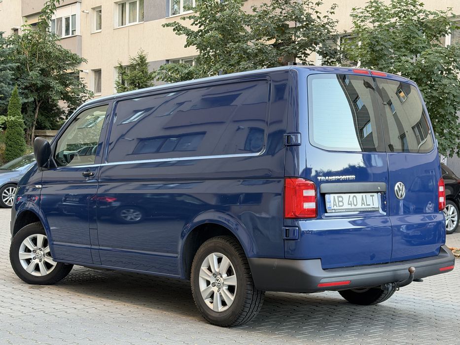 VOLKSWAGEN Transporter 2019 — imagine 4
