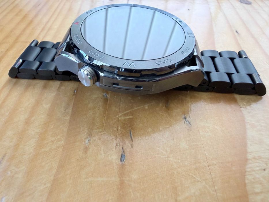 [ТОП] Huawei Watch Ultimate-562, Модел CLB-B19