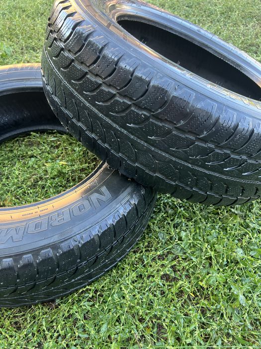 Пара зимних шин 195/65/15