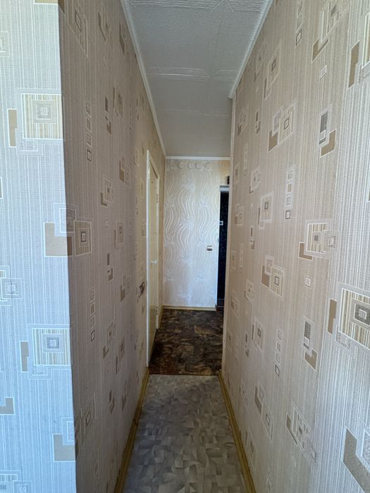 Продаём 2 комн. кв по ул. Гапеева 1