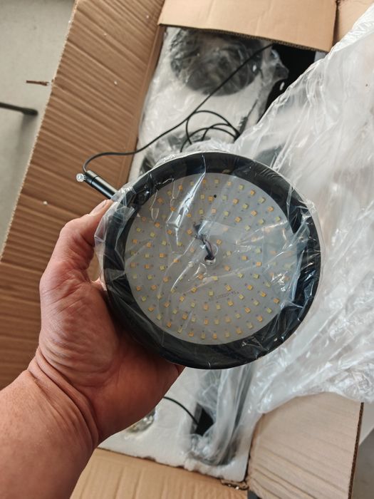 Черна висяща лампа с 3 кристални глави и LED 3000-6000К дистанционно