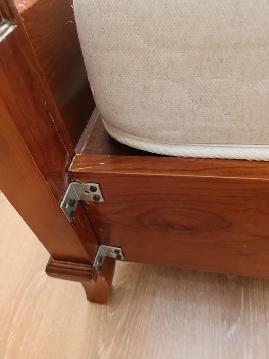 Отдам двухспальнюю кровать