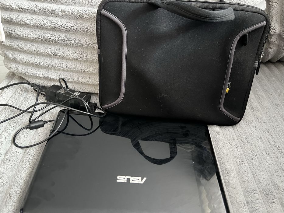 Лаптоп ASUS Eee PC 1201