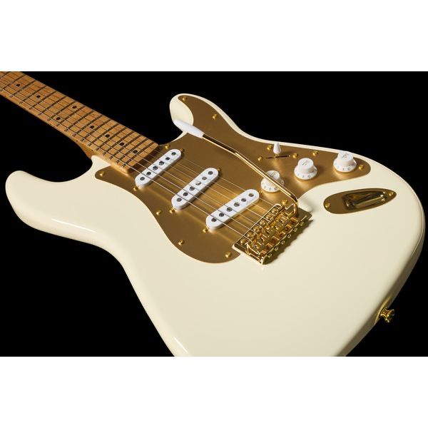 Harley Benton ST-62DLX OW Vintage Series електрическа китара