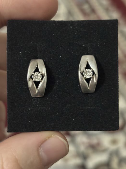 Продам сережки соколов