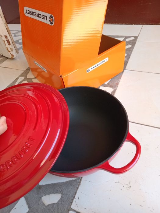 Le Creuset chugin qozon