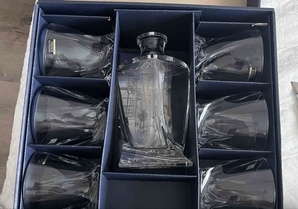 Продам набор из богемского стекла