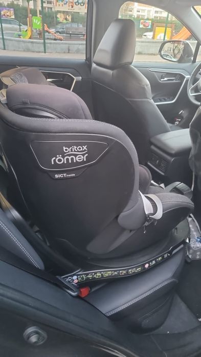 Scaun Britax Romer Dual Fix M I-size