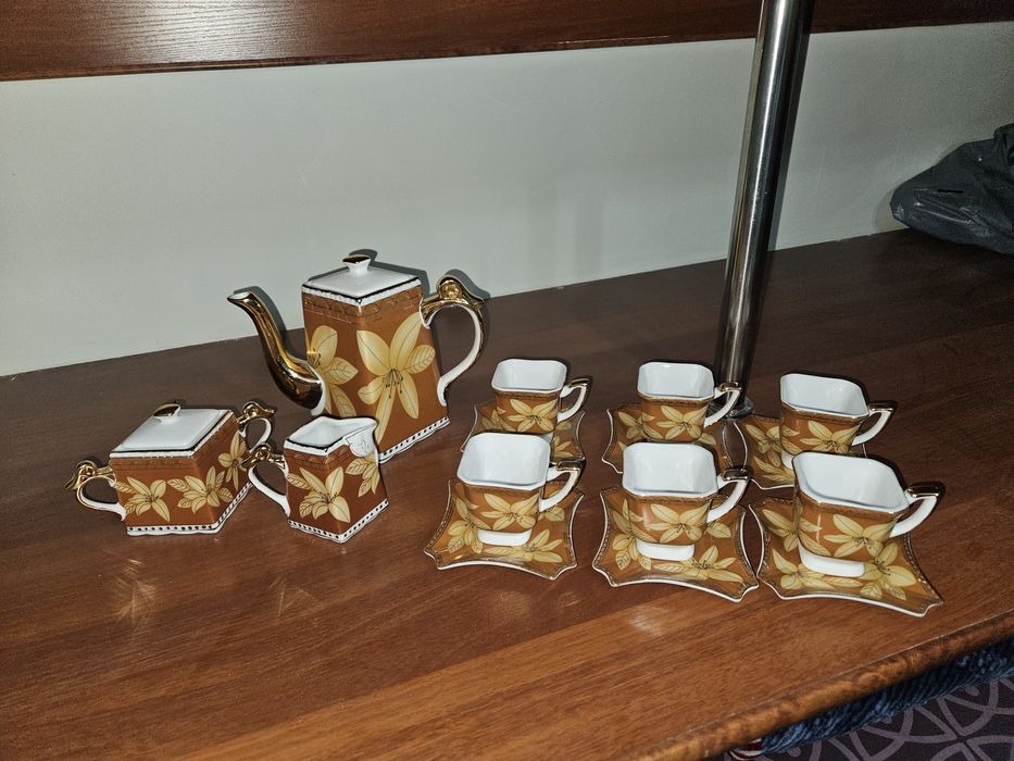 Продам кофейный сервиз