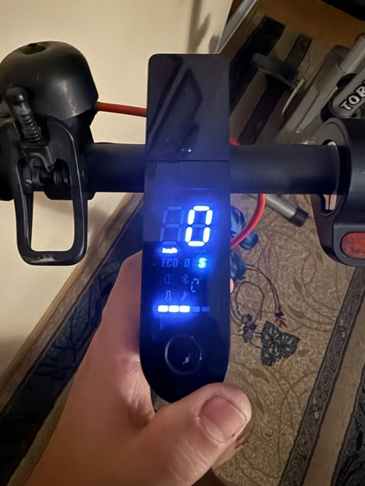 Электро самокат xiome