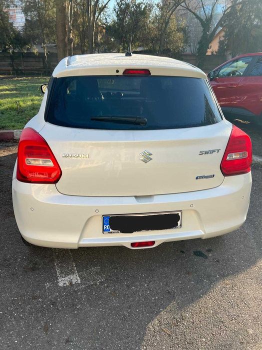 Vand Suzuki Swift Passion 1.2 hibrid 2WD, an 2022, 55000 Km -12500euro