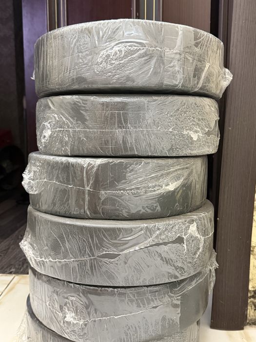 Продам   уплотнительную  ленту