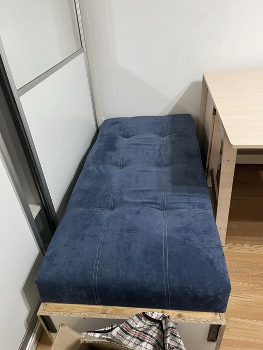 Продам диван самовывоз