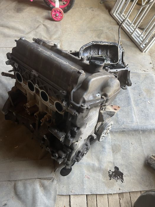 Двигатель 1nz-fe на запчасти