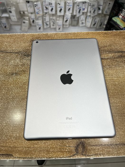 Планшет iPad 6 поколения