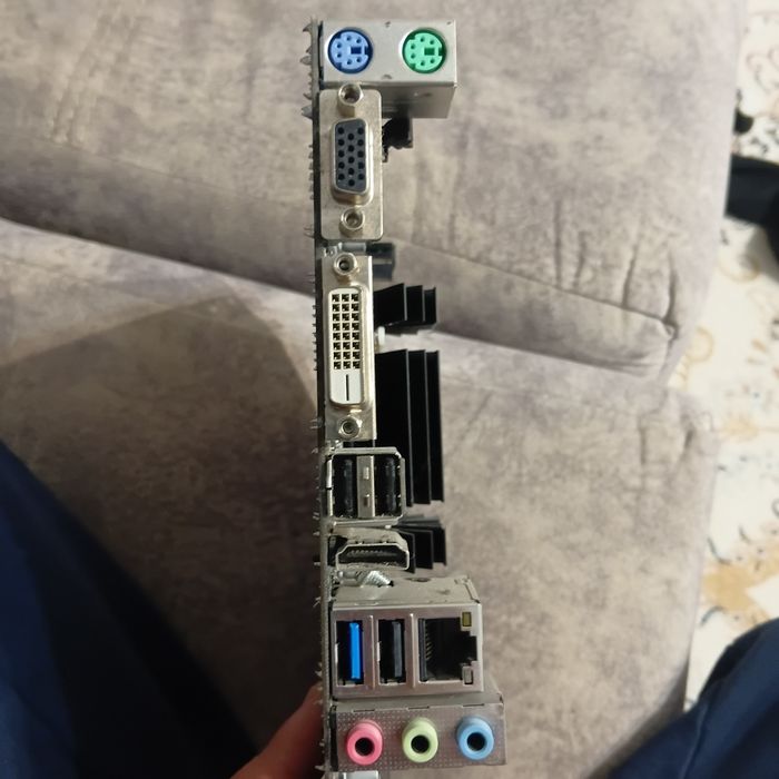 Плата asrock с 2 ядерным процессором