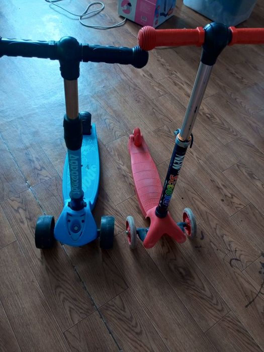 Продам 2 самоката
