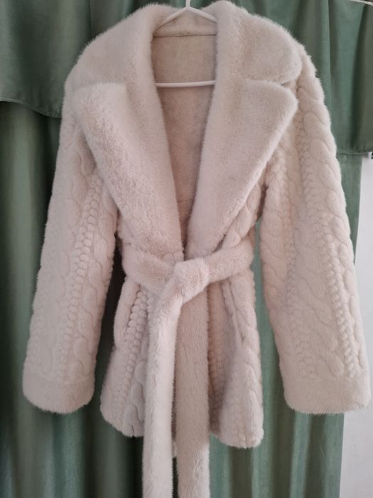 Шуба новая 50 размер, с этикетками, не ношена, сумка, туфли 39 размер