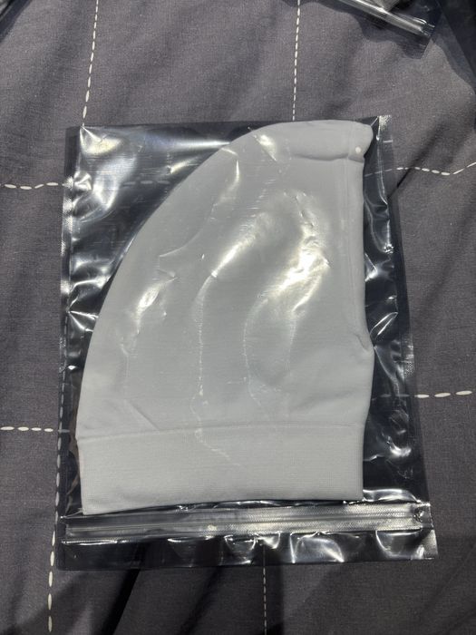 Beanie hat шапка в няколко различни цвята