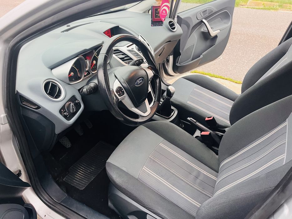 FORD Fiesta 2010 — imagine 5