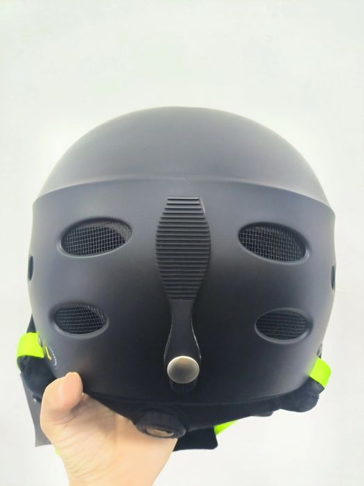 Горнолыжные шлем лыжи сноуборд