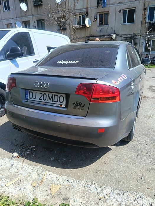 Audi a4b7motor 2000 tdi acte a regula mai multe detalii la telefon 0744104793

A