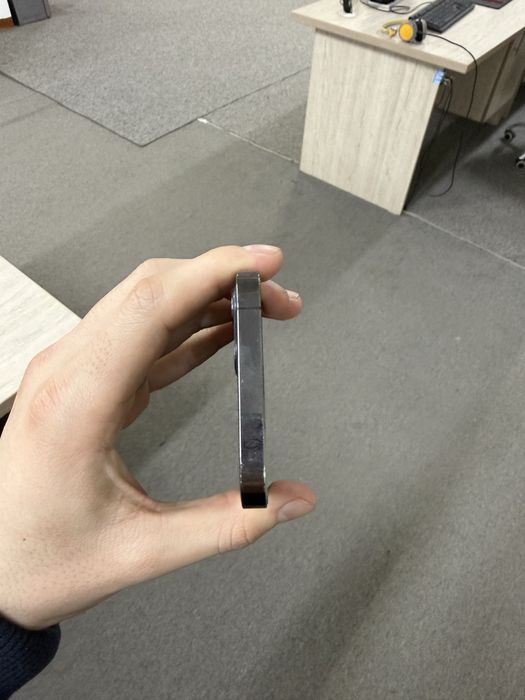 Iphone 12 pro grey, 126gb, 73 yomkost