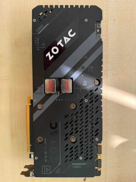 Placa video ZOTAC GeForce GTX 1080 Ti AMP! Edition 11GB