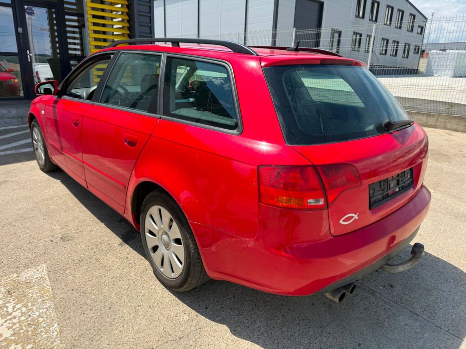 Dezmembrez Audi a4 b7 rosu break 2005 2.0 tdi blb cutie automata GYJ volan stanga
