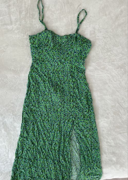 Разпродажба на сладки летни рокли