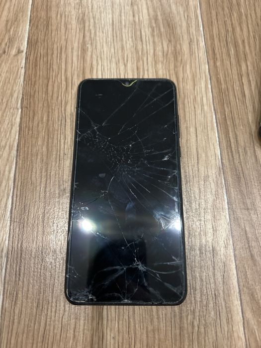 продам хуавей на запчасти