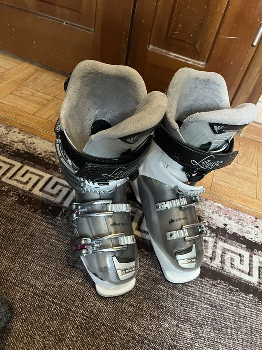 Ботинки для лыж