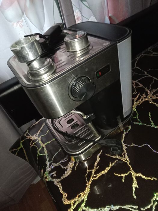 Продам кофемашину