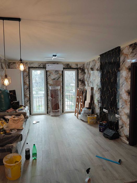 Под Наем ДВУСТАЕН, Сторгозия