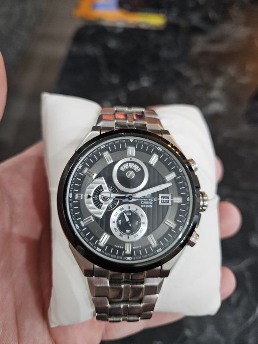 Часовник casio edifice