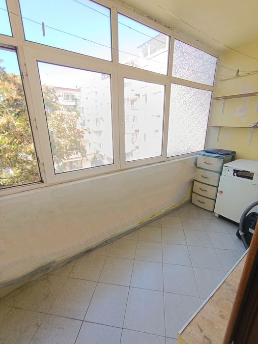 Продава се Тристаен апартамент в Бургас, Възраждане - 86 кв.м за 866 €/кв.м - Снимка #10