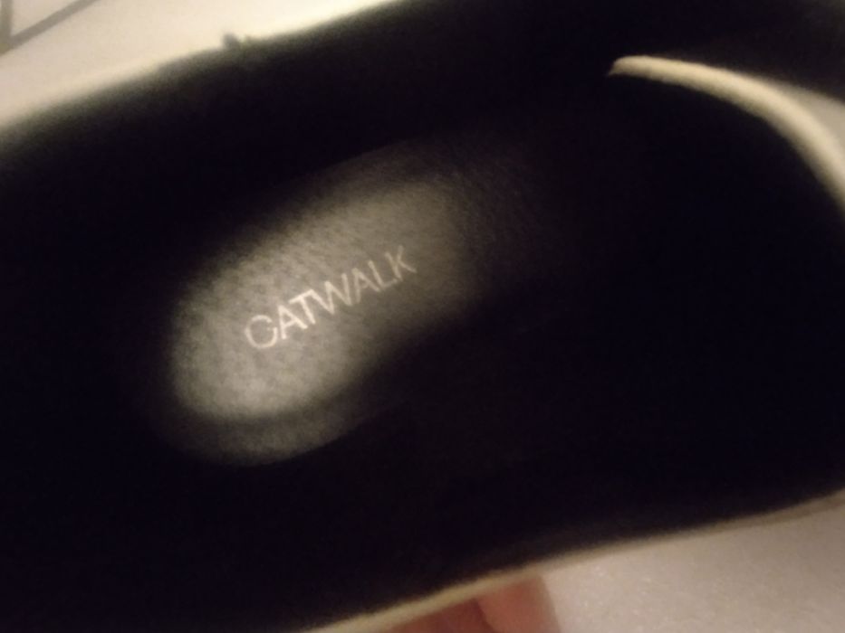 Pantofi damă casual, albi, lac, nr. 39 + Cadou denim negru M